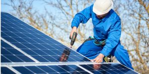 Installation Maintenance Panneaux Solaires Photovoltaïques à Turenne